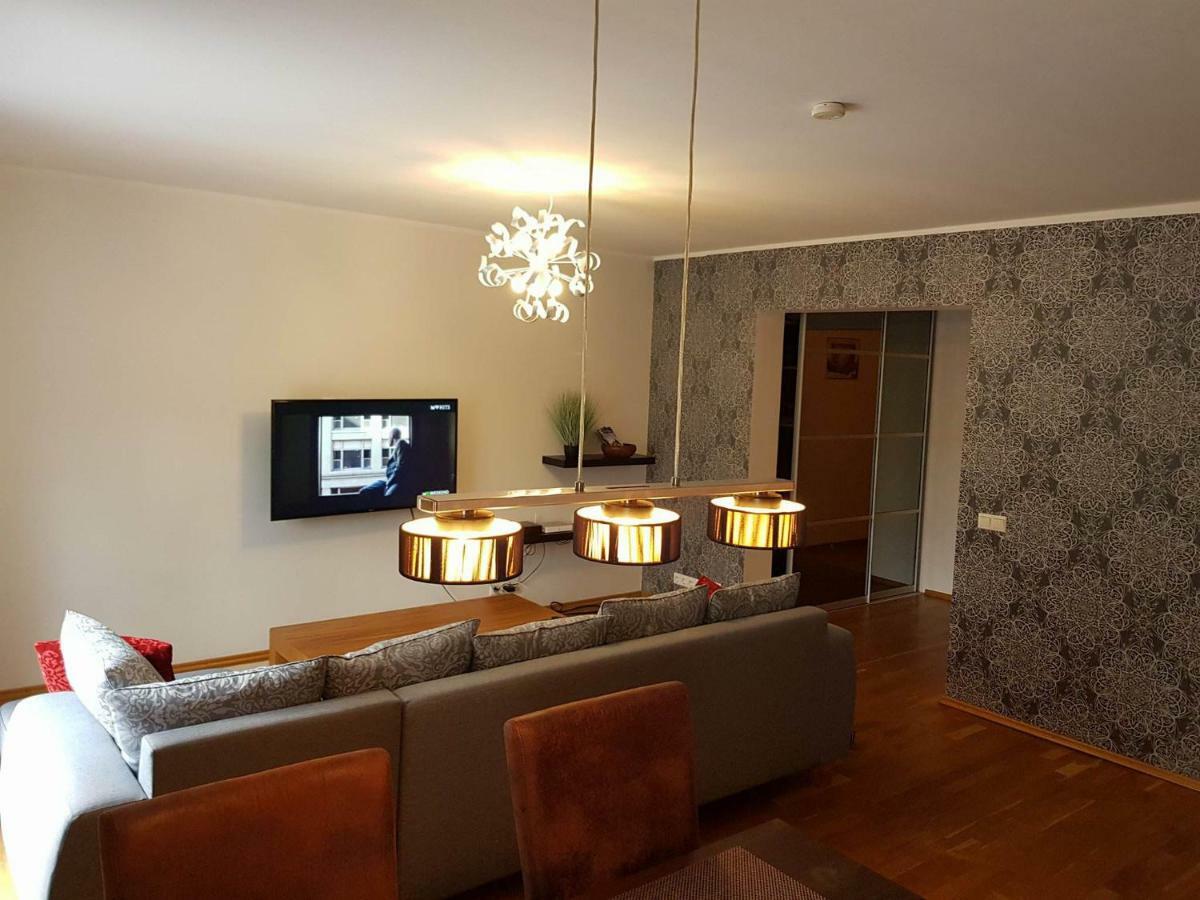 Superior Apartment Near The City Center タルトゥ エクステリア 写真